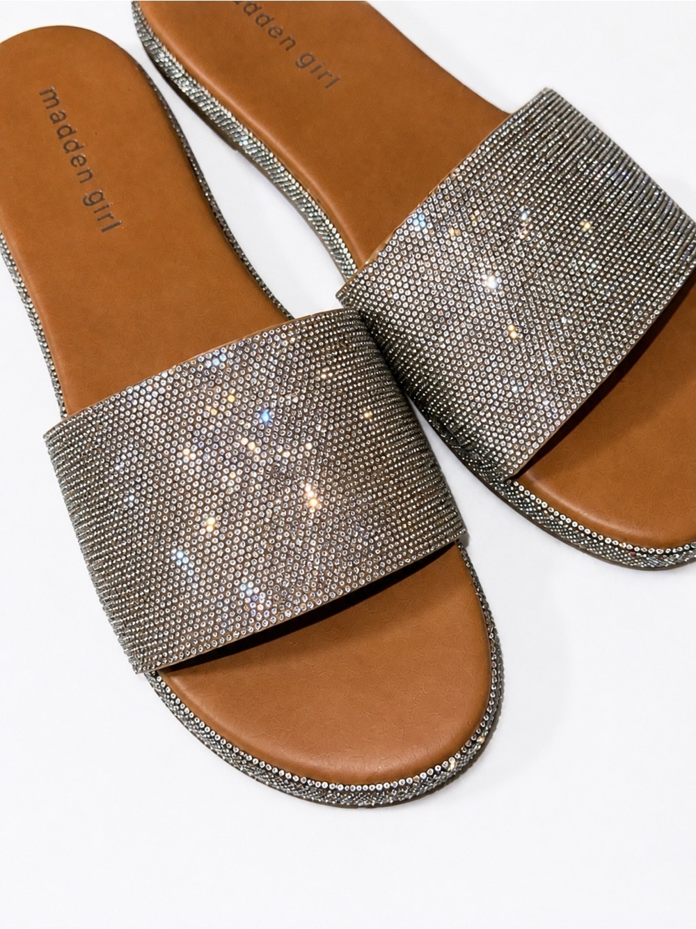 NWB Madden Girl Lizaa Rhinestone Slide Sandals Sparkly Silver Flats Size 9.5 - Picture 2 of 7